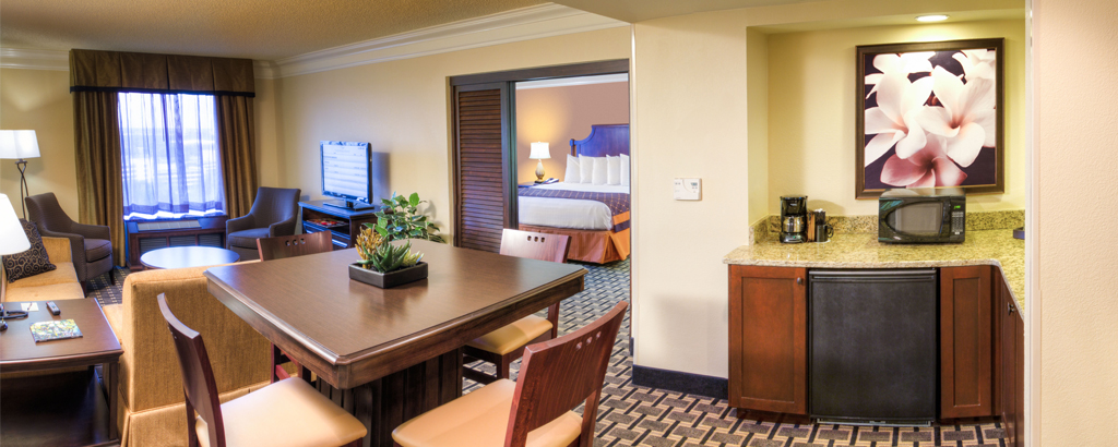 Rosen Plaza Hotel Executive Suite Shot 2026
