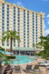 Rosen Plaza poolside.